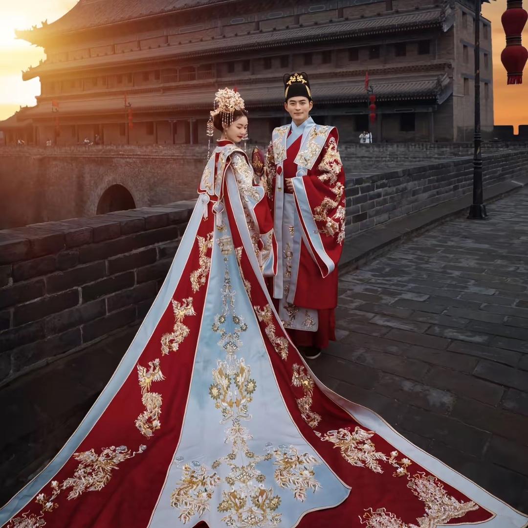 韩小韩满月宴助理