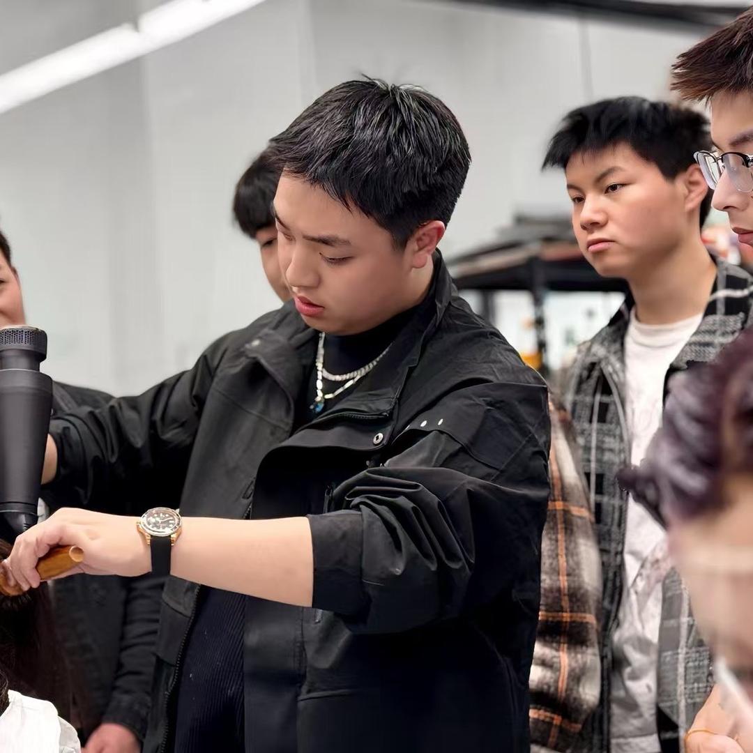 尚辰一佳美发学校·林老师带你学美发