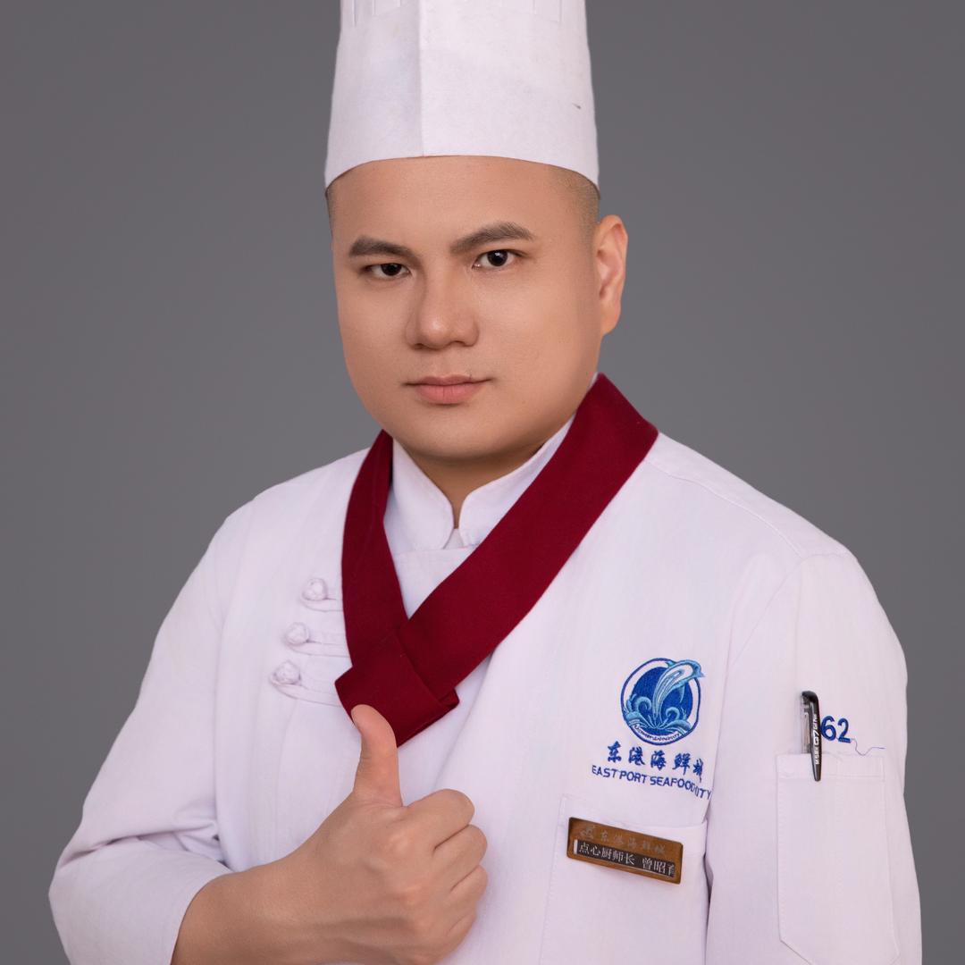 做點心的🧑‍🍳曾師傅