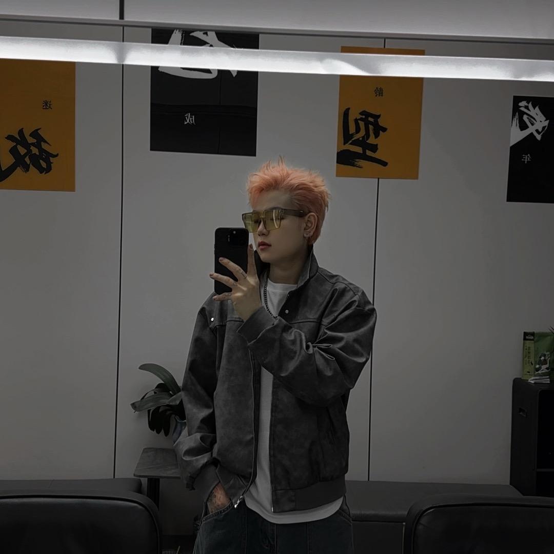丗兦