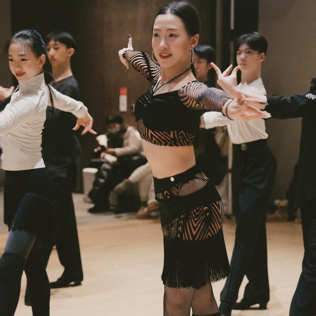莹姐妈咪💃