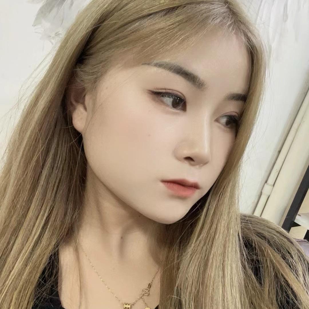 小媳妇小黄（朋友圈）