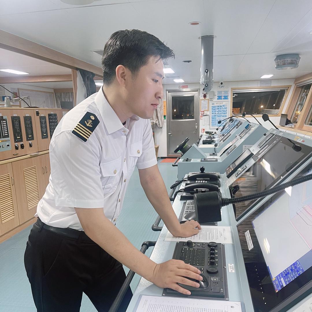 航海老毕