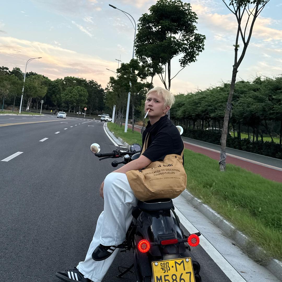 MY STYLE圣圣