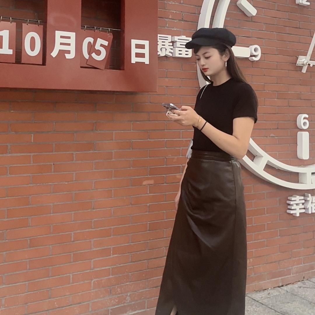 甜甜的小姐姐