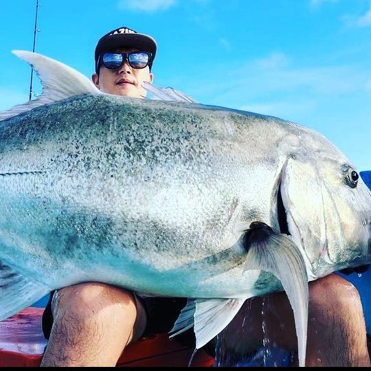 台灣海釣偉哥！
