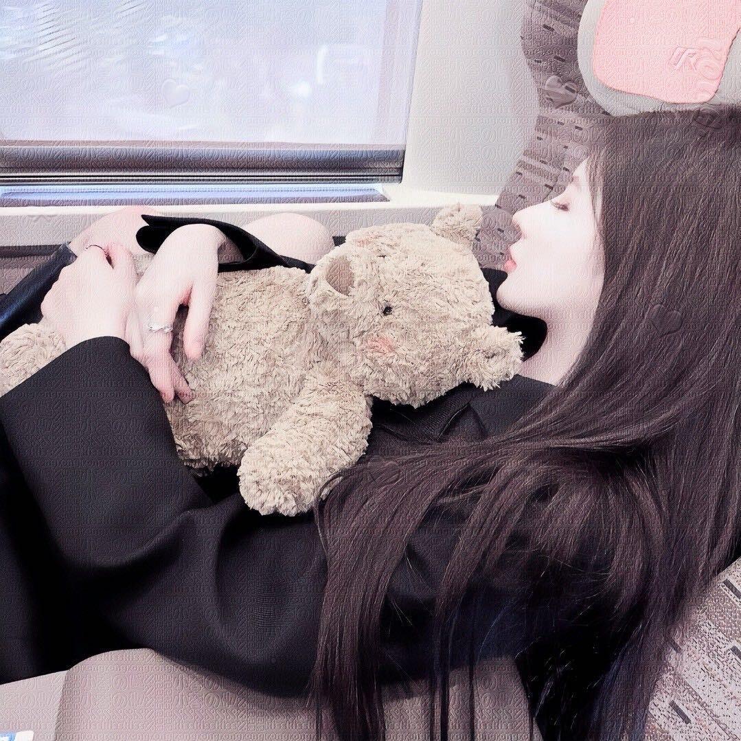 Alone ㅤ
