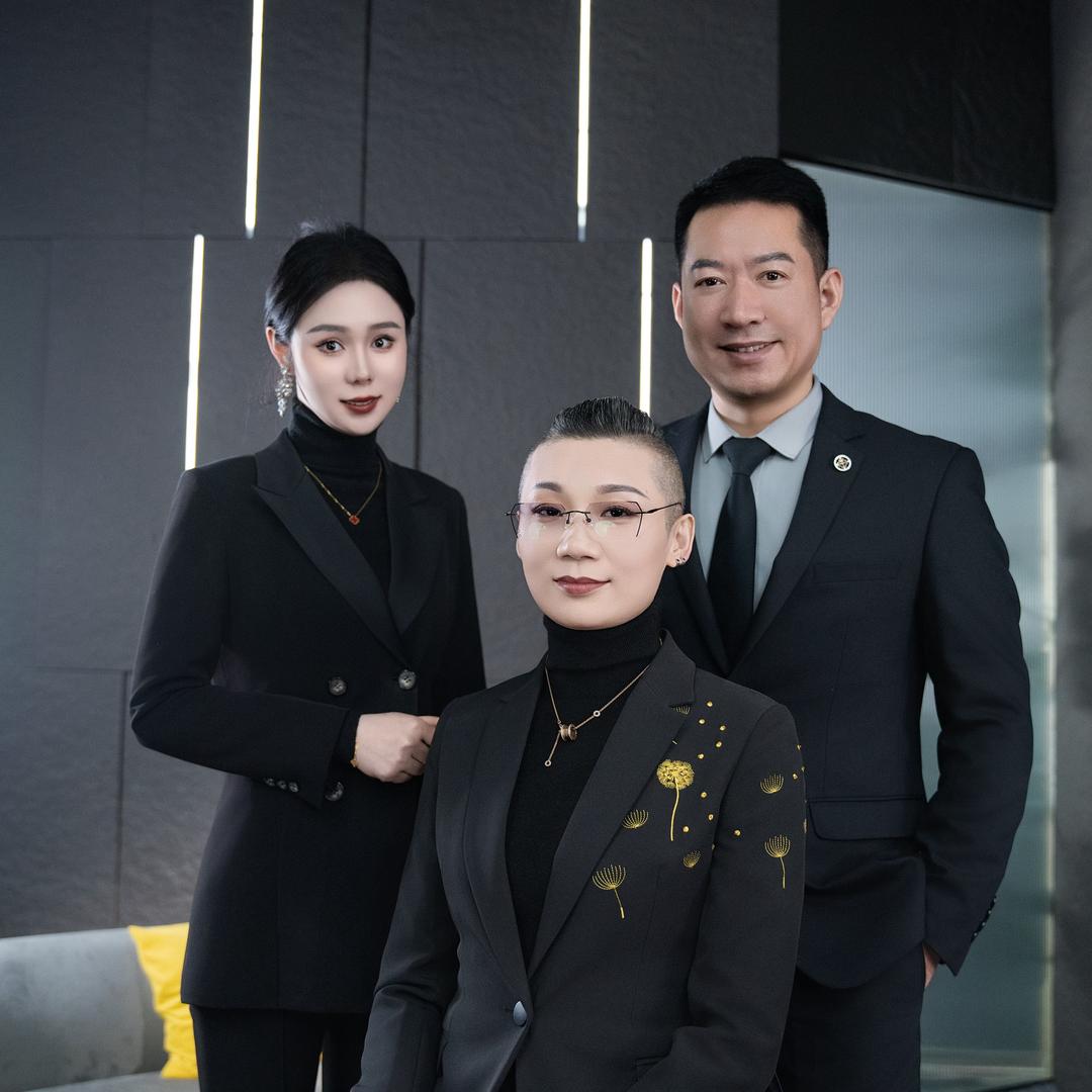 丽爷高定西装