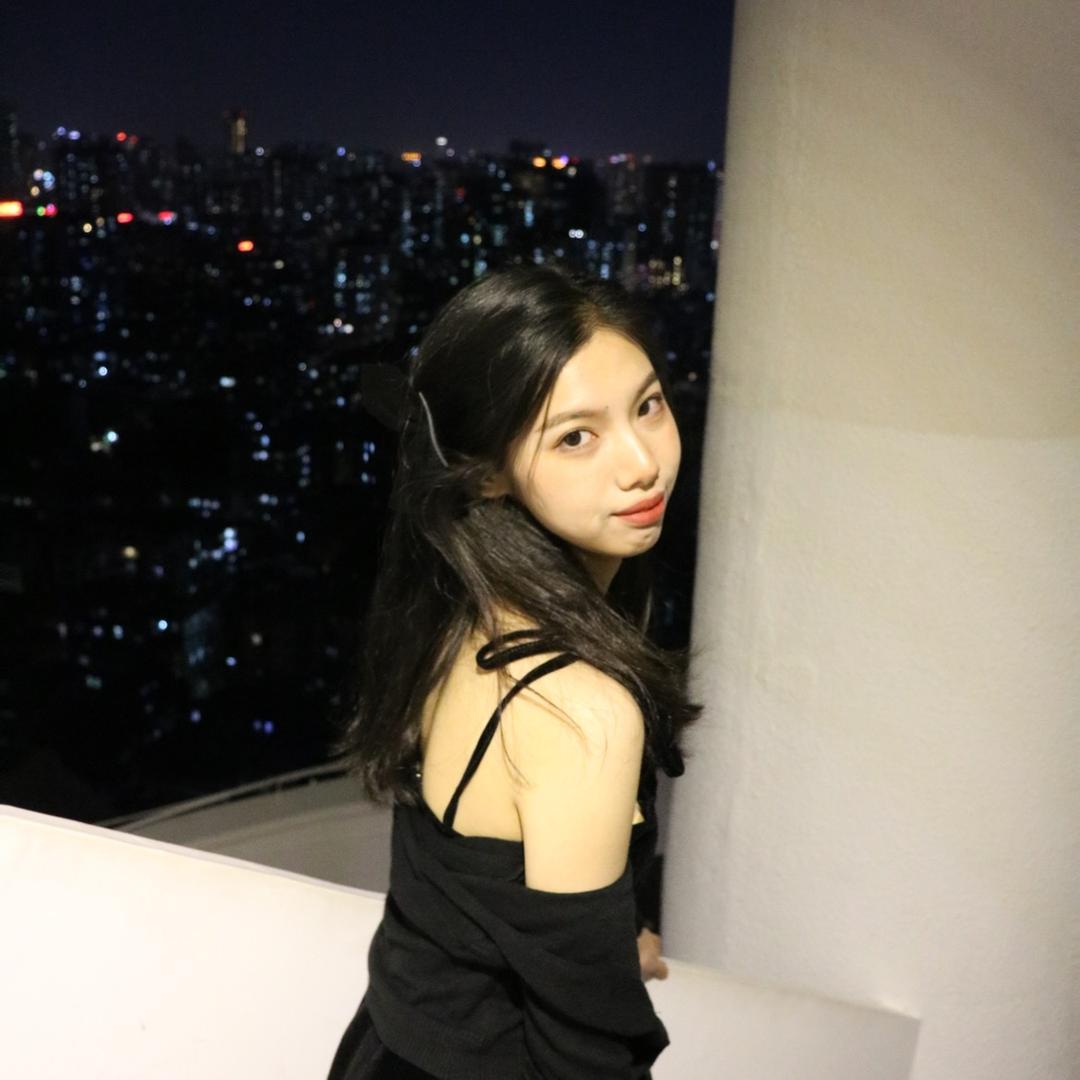 胡思乱想的小梨