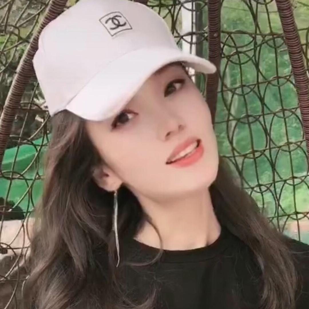 💄👄三三Liuliu👗