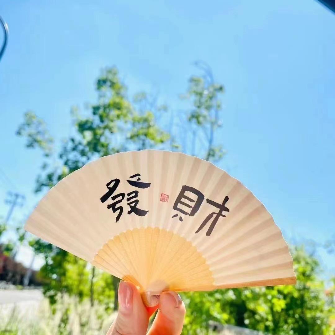 维雅很努力