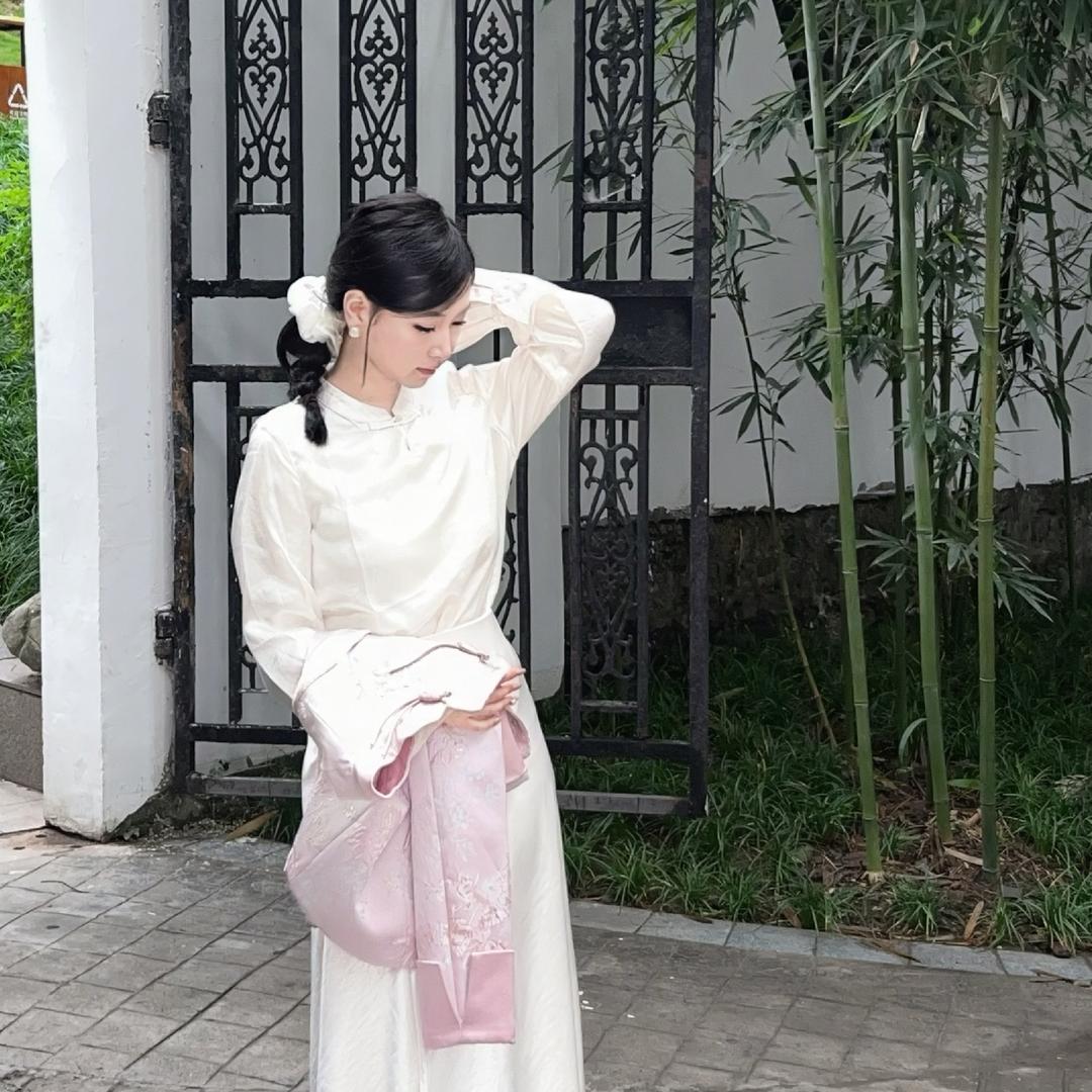 𓌈  爵爵子·₊⁺.