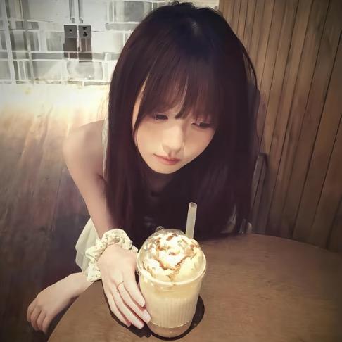 小皇帝才不需要被爱.