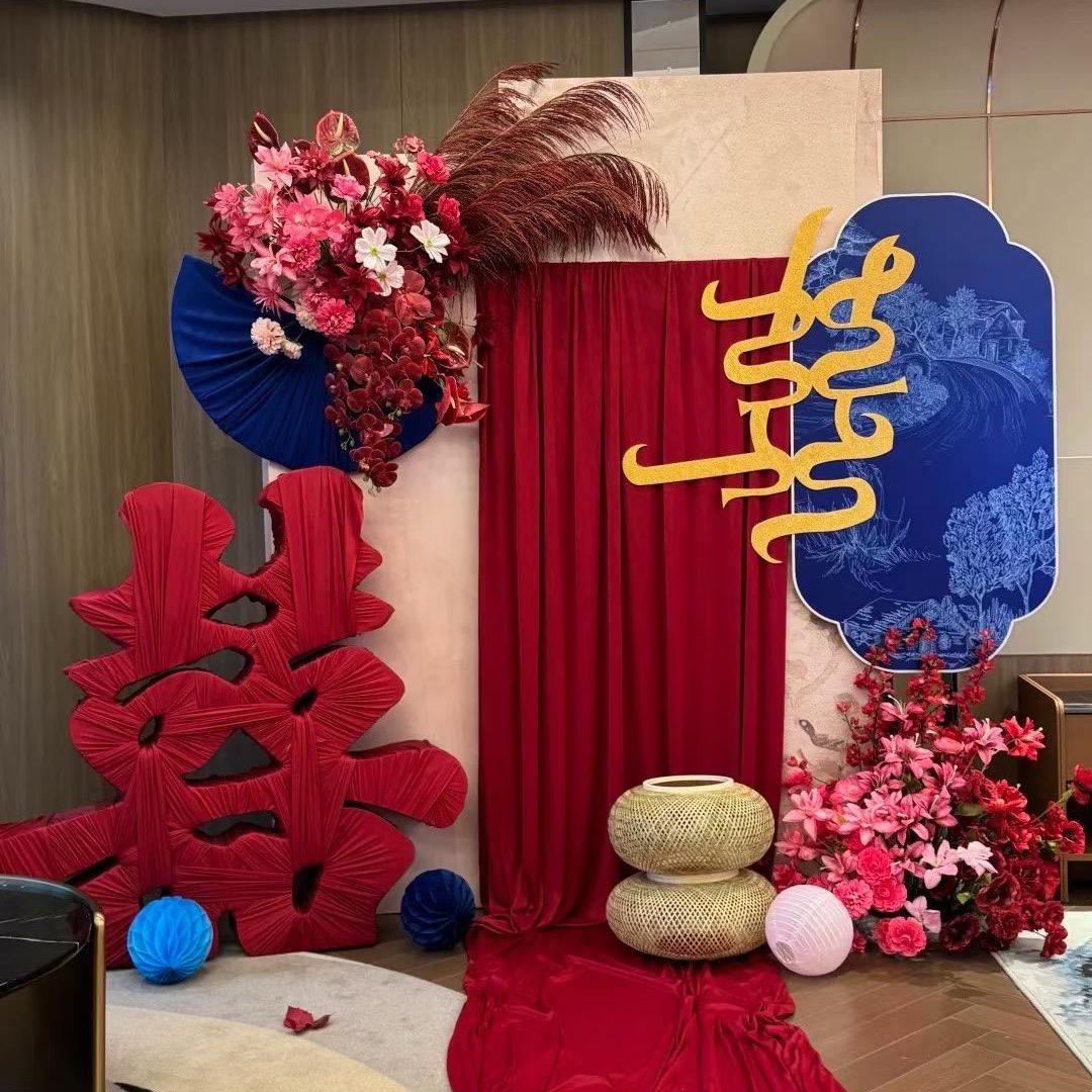 小荣婚庆（跟拍，录像，布置，）