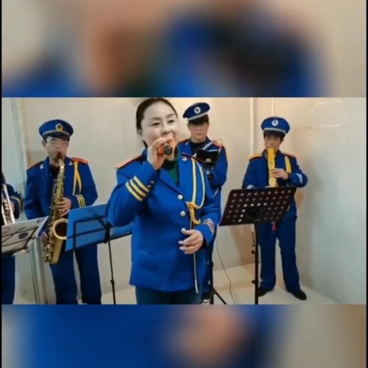 瀑布