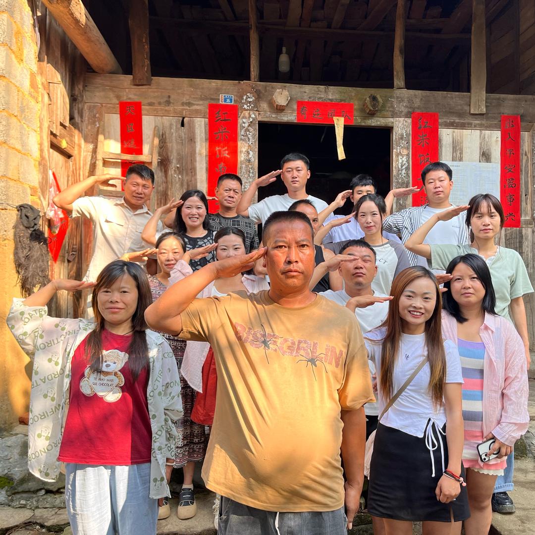 大炮哥《奇迹团队》