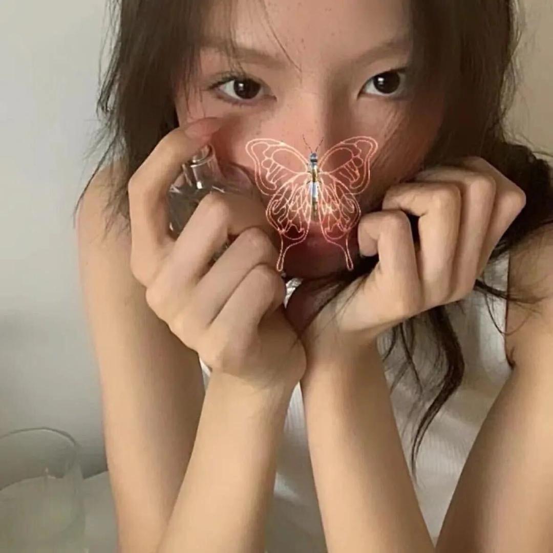 娜娜 🍊