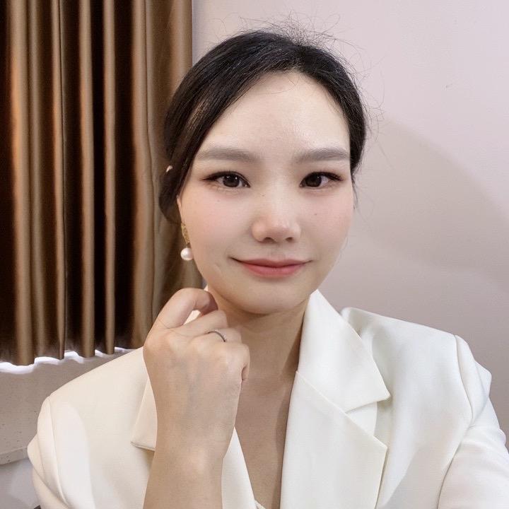 皓月读心