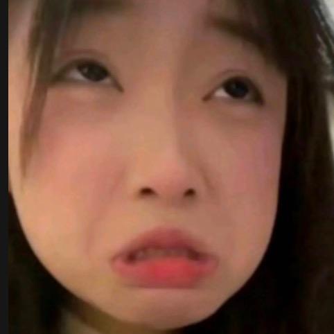 炫三碗大米饭🍚.