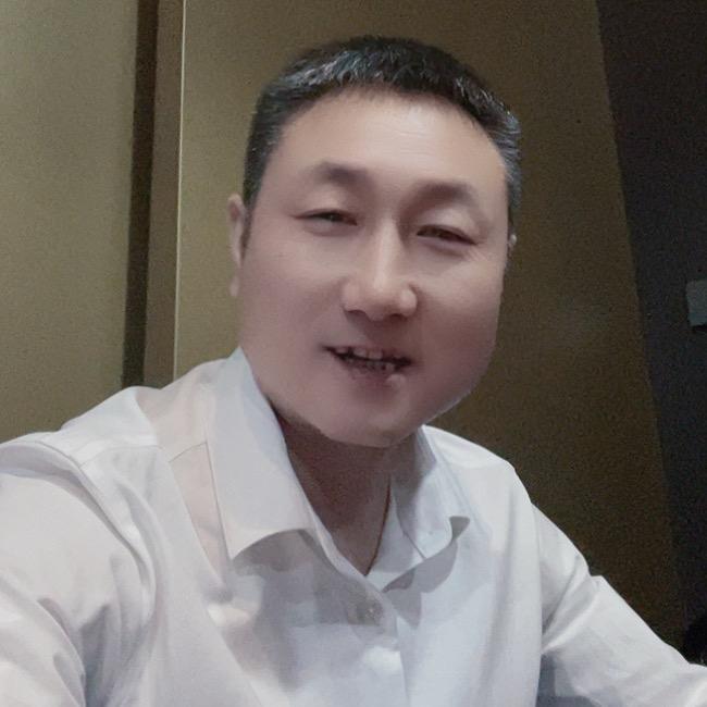 雷哥