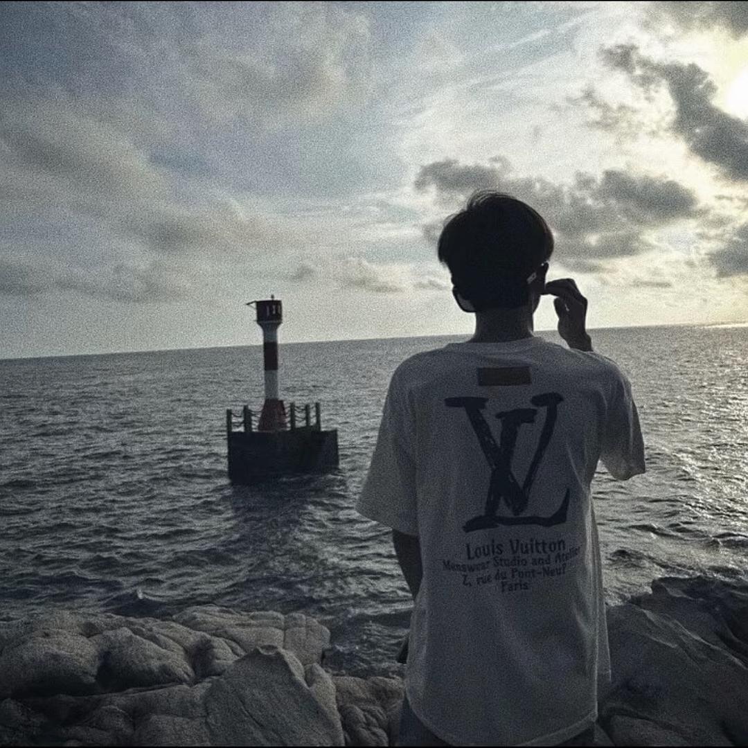 H铭v.子
