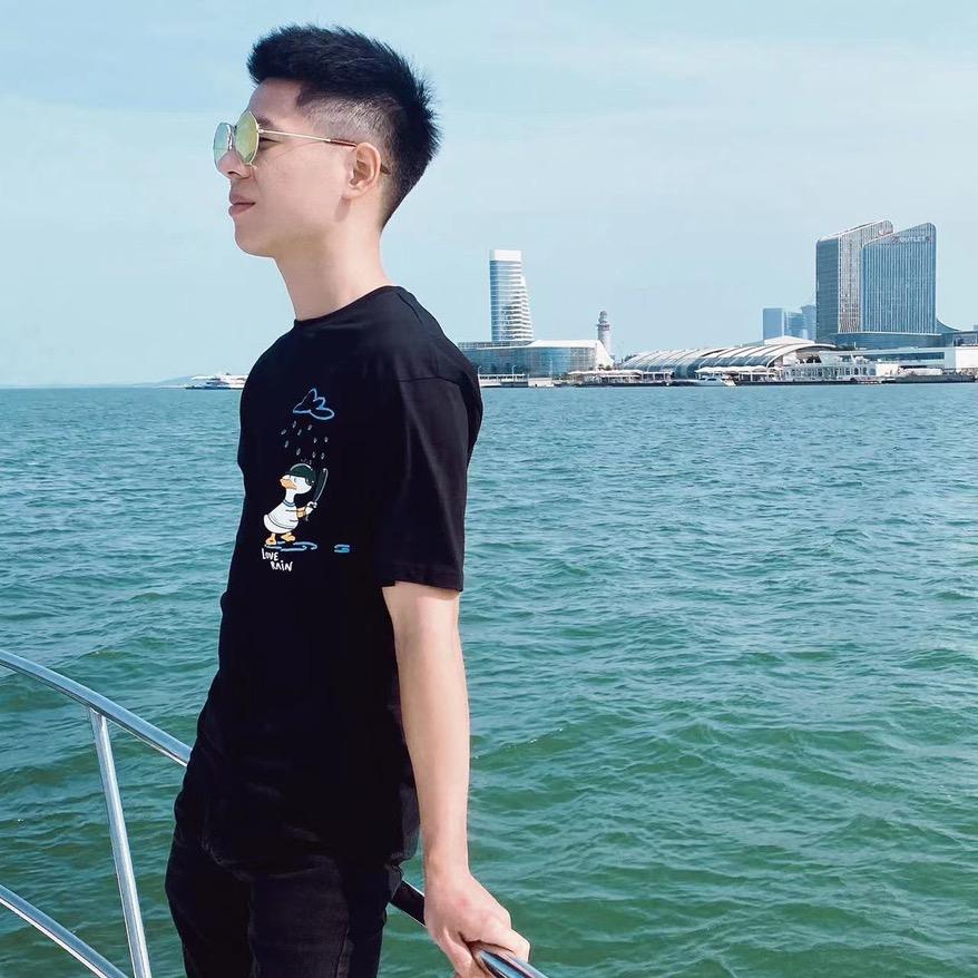 小阿峰哥哥