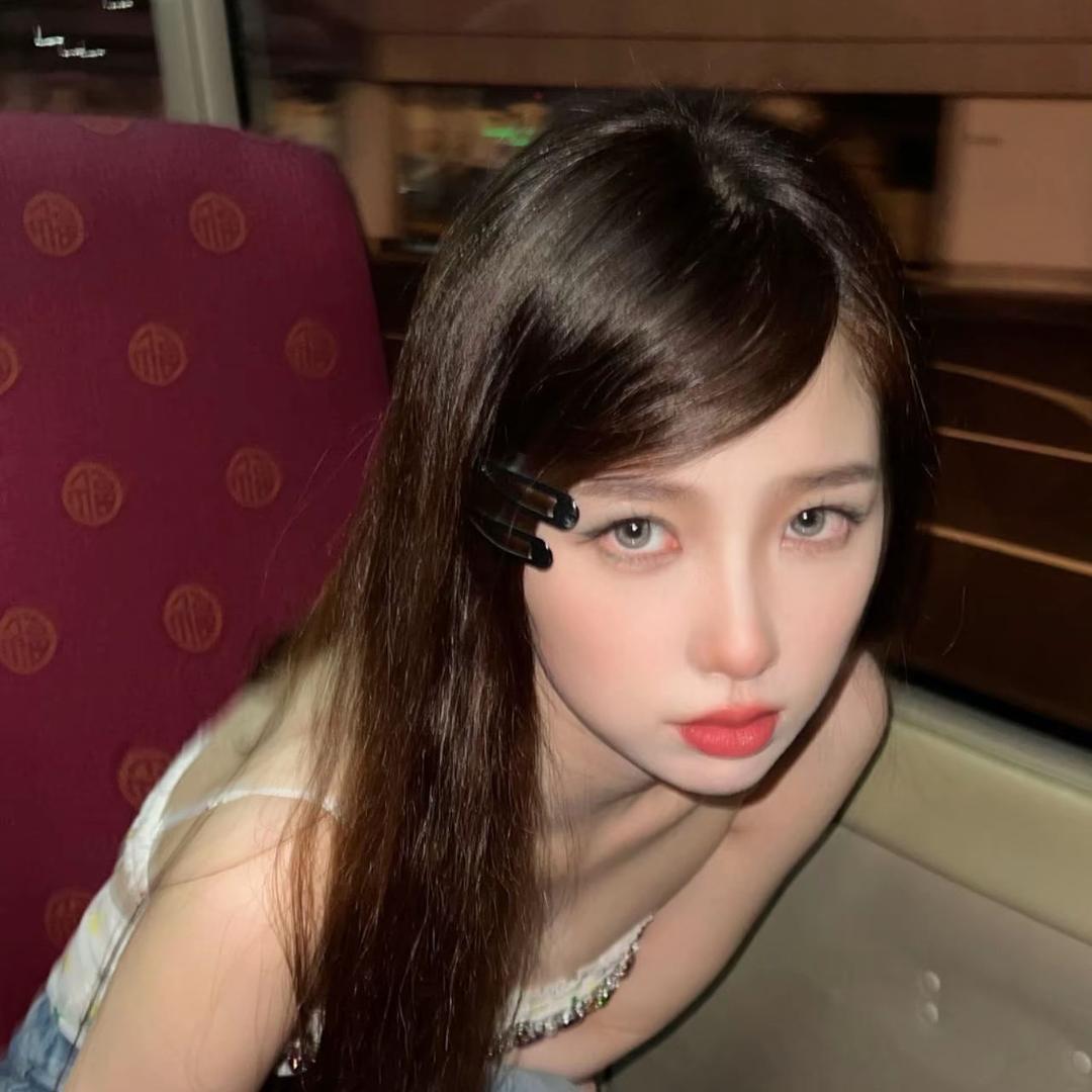 小鱼游阿游🐟