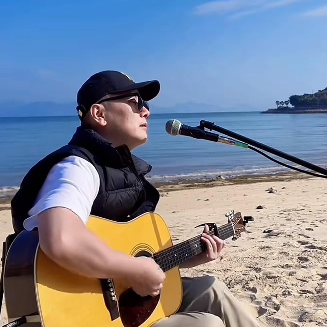 刘歌🎸