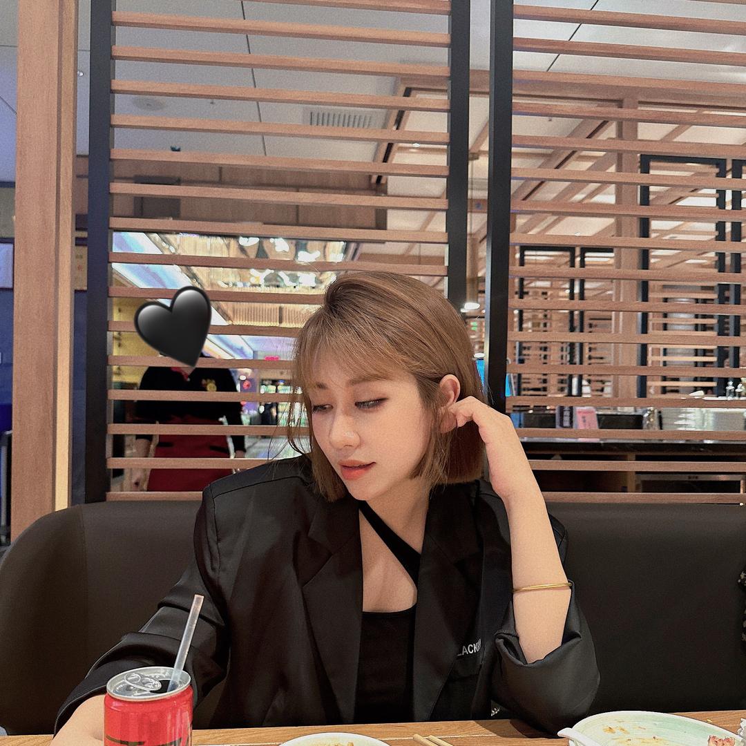ᥫᩣ．佳 🖤