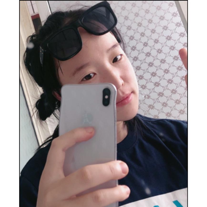 杨 洋.