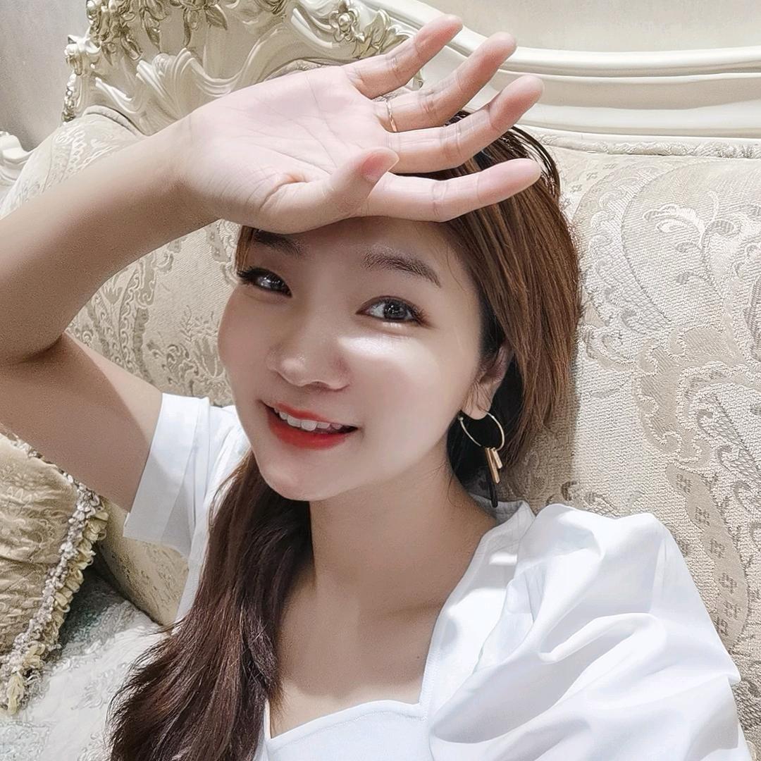 小八很爱吃