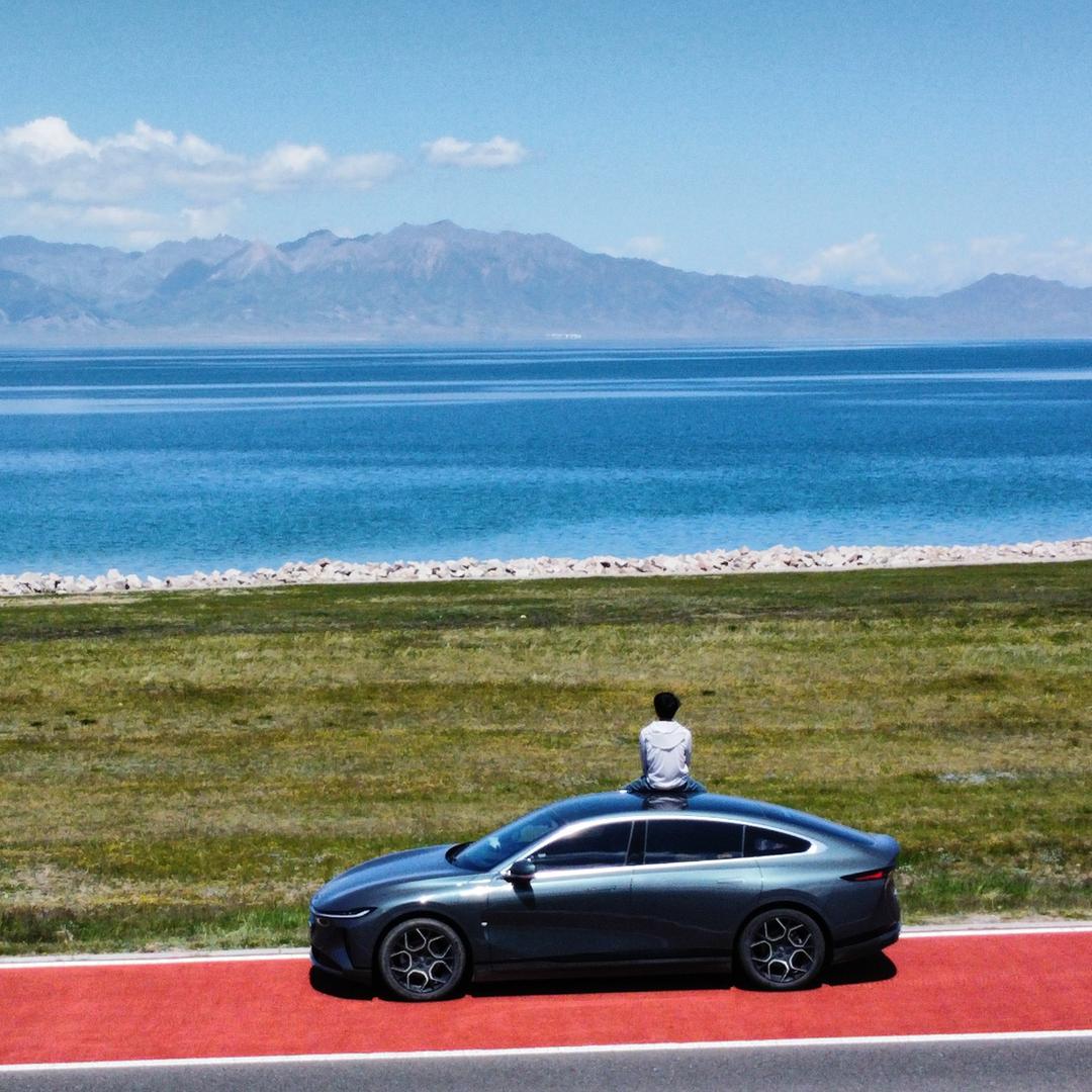 小七陪我看世界