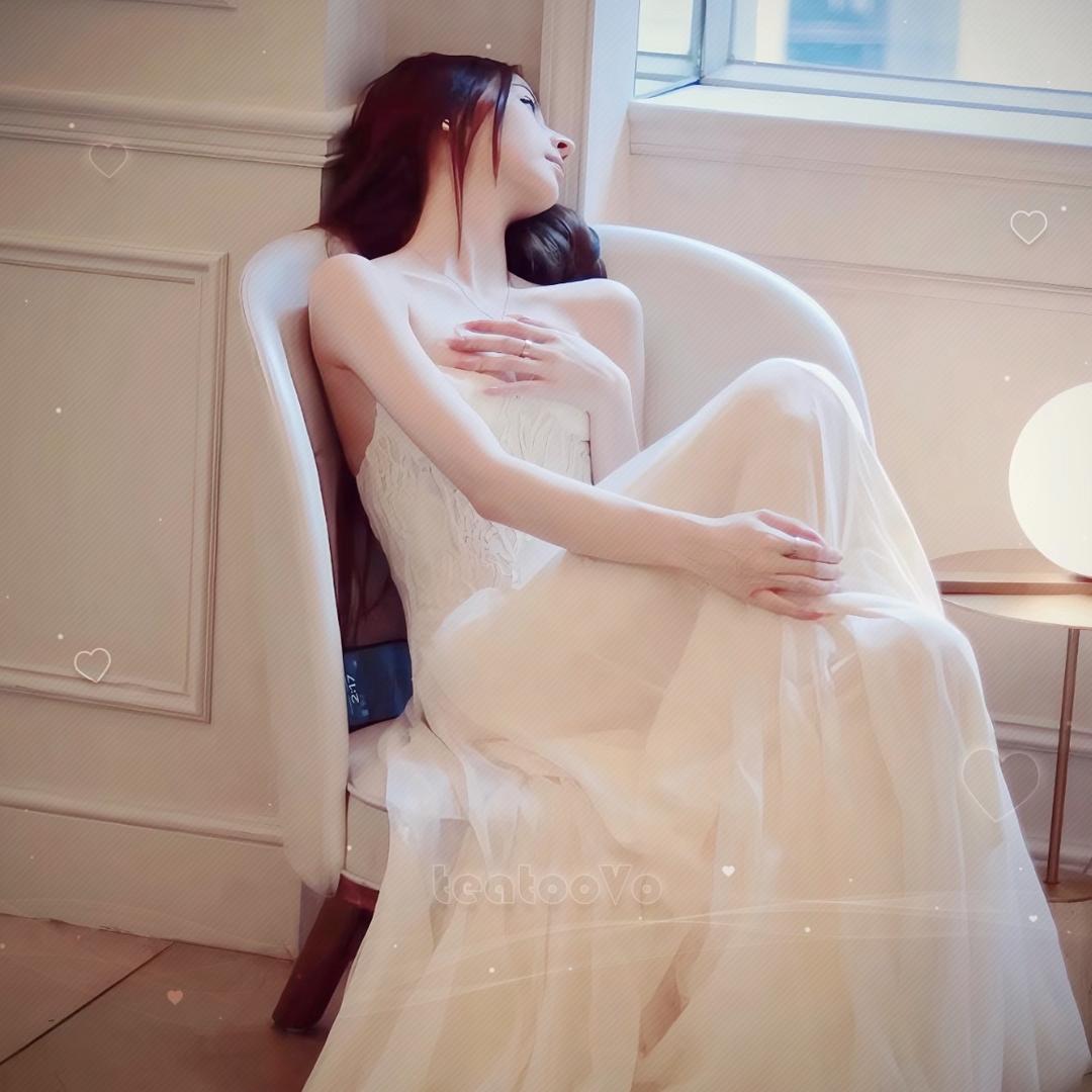 灰色眼泪
