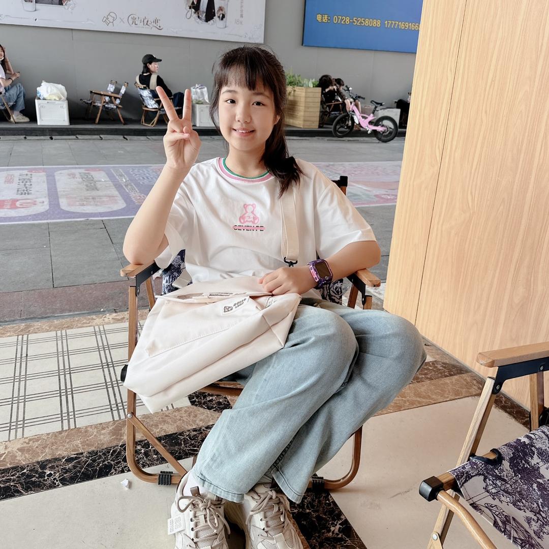欣姐跳妹