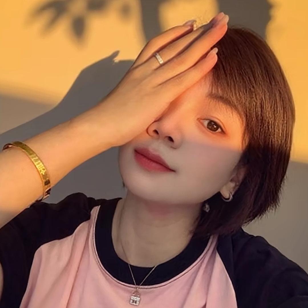 𝓜𝓲𝓷𝓰.
