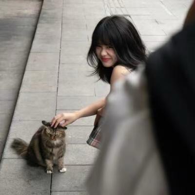 ᰔ ᩚHY 哄哄我ᰔᩚ