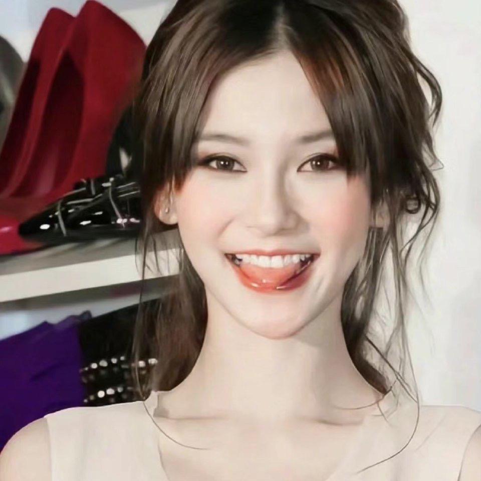 是周