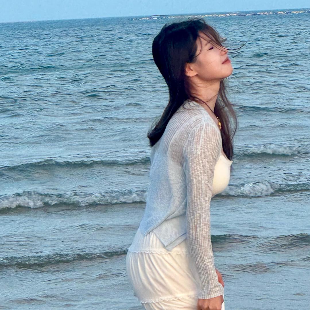小邓爱吃辣
