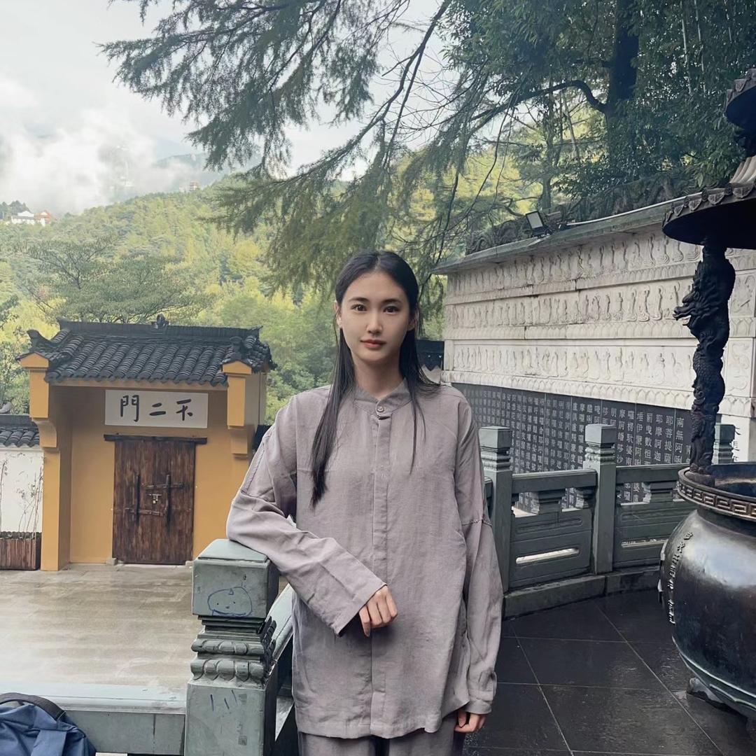 九华山旅修小度