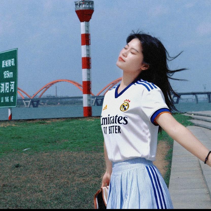 妮妮的帽子戏法
