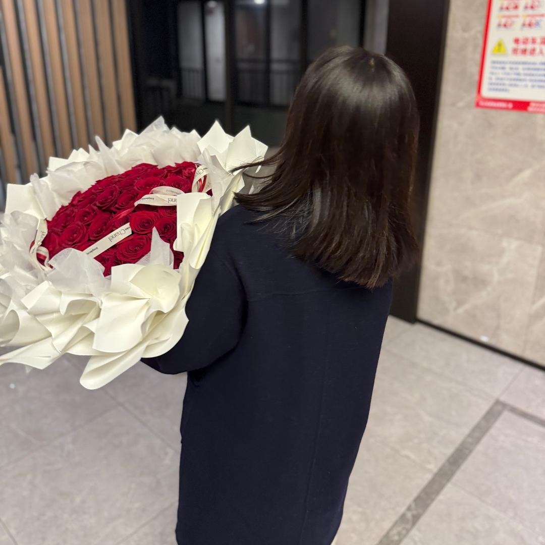 快乐♪٩(´ω`)و♪