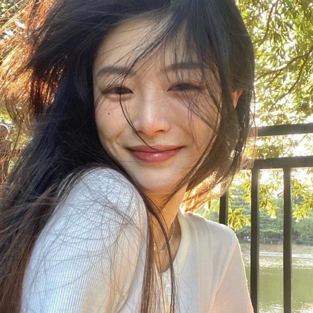 嗯呐.