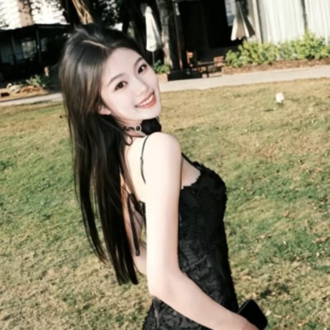 XxY.