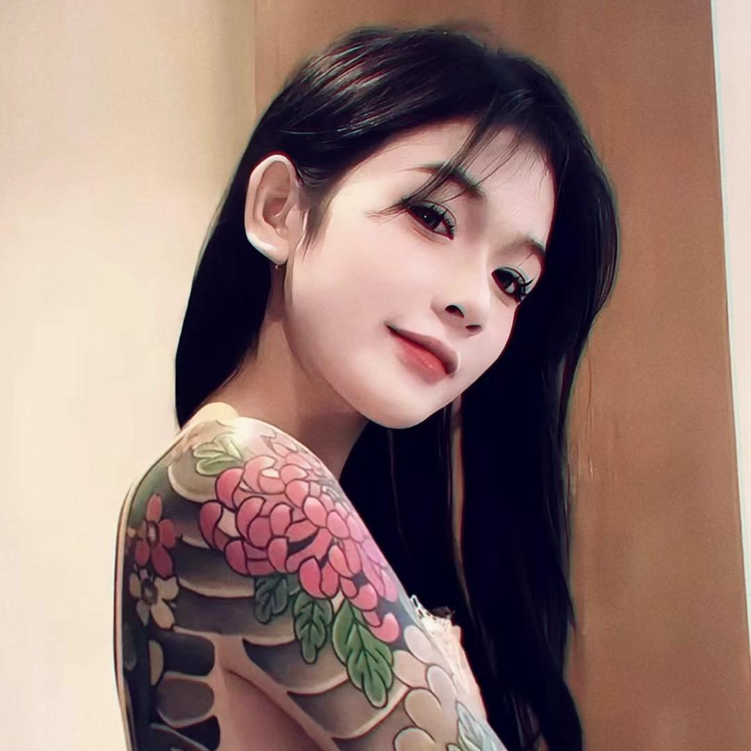 🌸 小蓝🌸