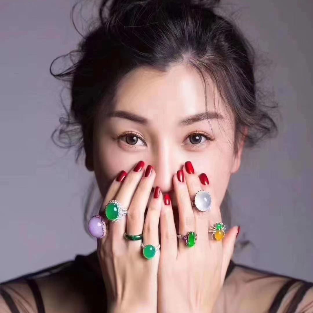 煙刺痛了眼🚬