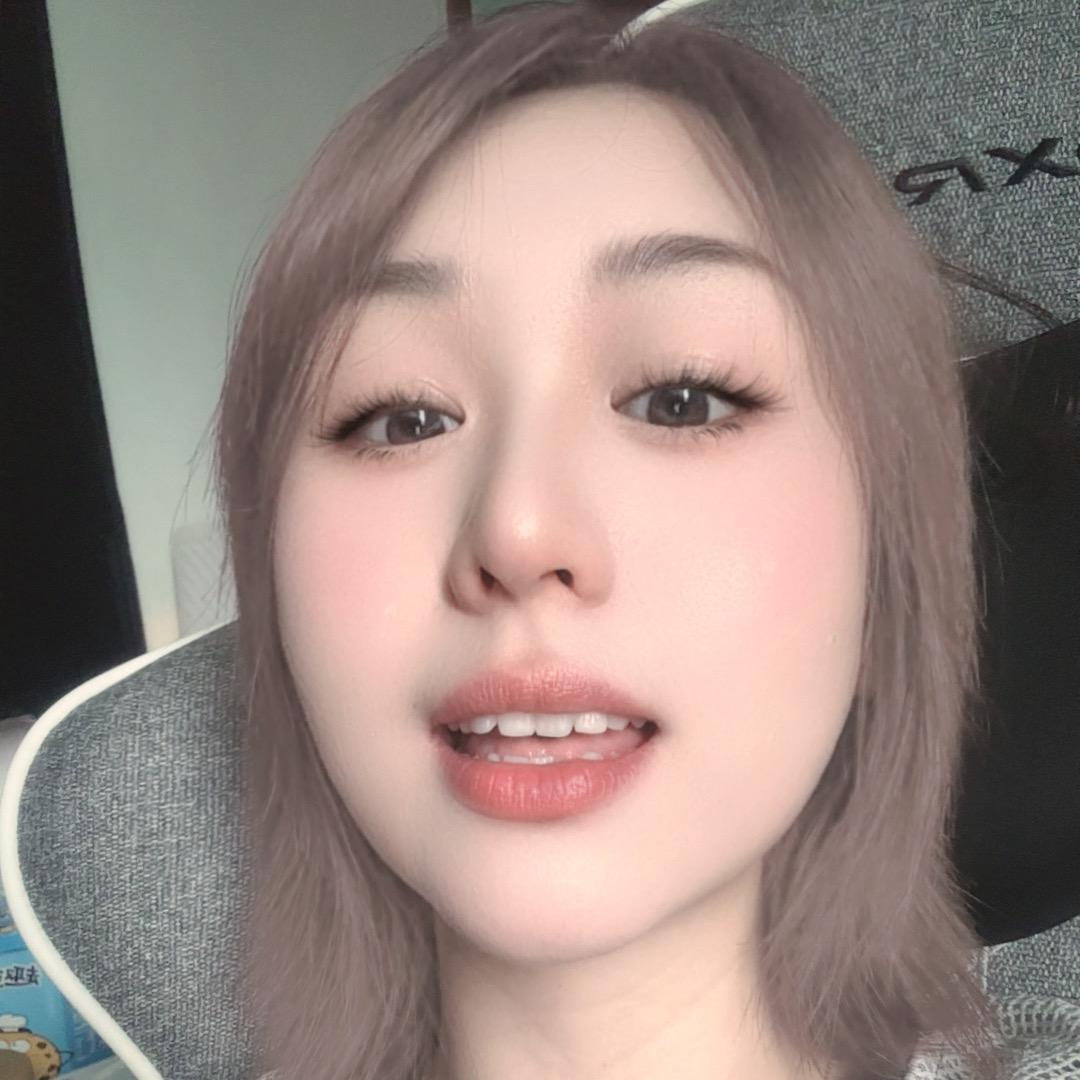 a依人💋