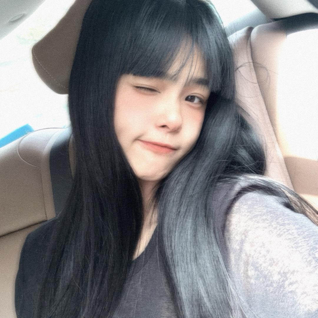 抱着乔妹.