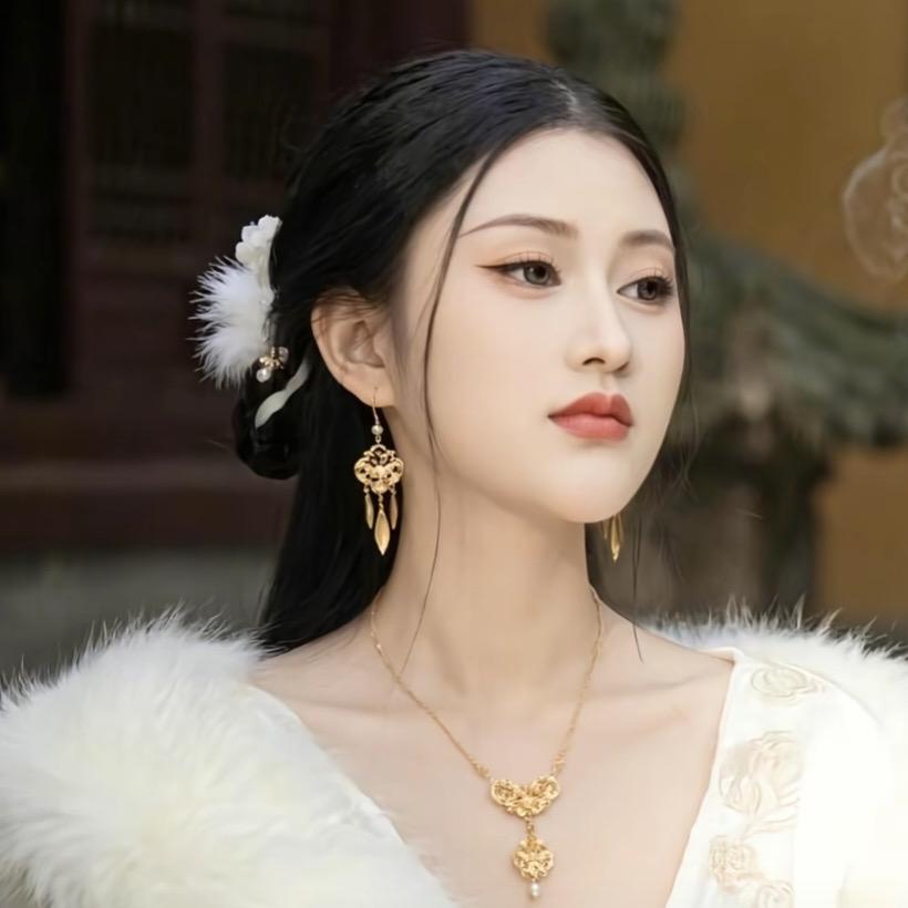 三妹好物．莫莫吖