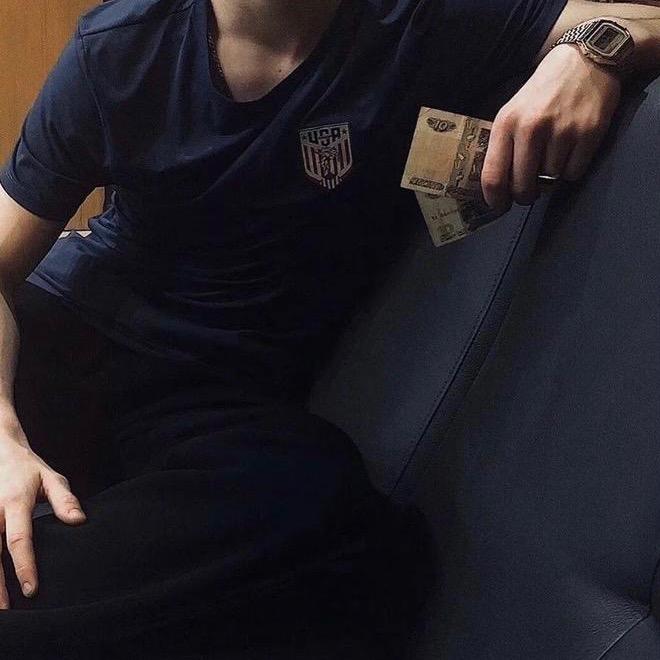 Элиас   ོ