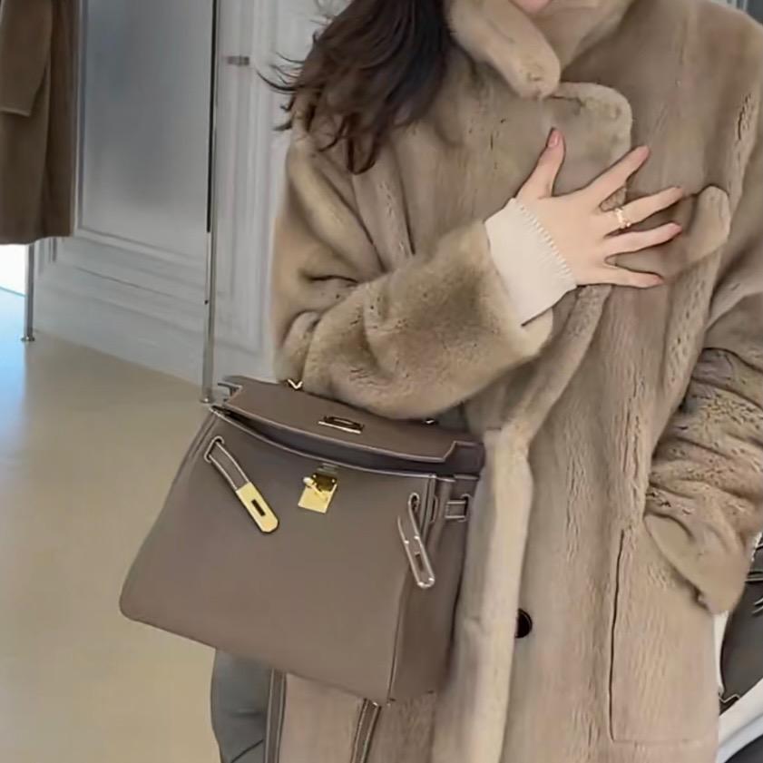 @于颜嘉